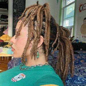 Meet your Posher, Aloe